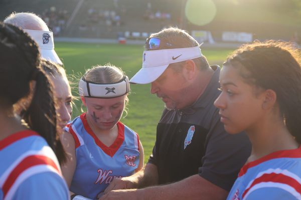 WCHS splits with Eaglettes