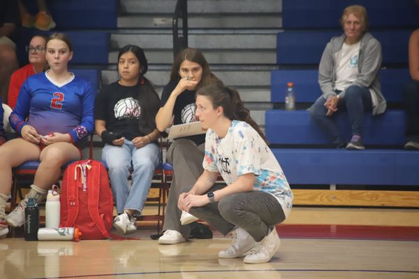 Growing pains for WCMS volleyball