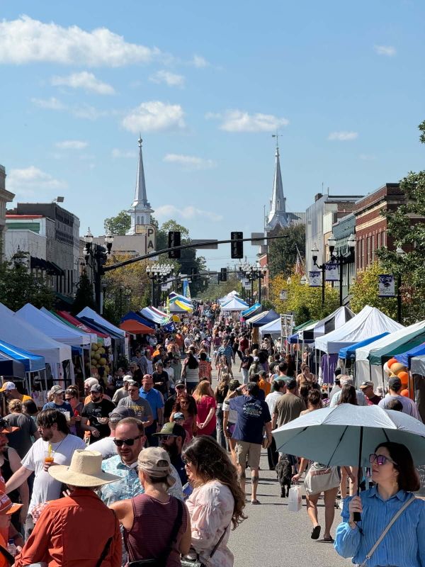 Autumn Street Fair Saturday