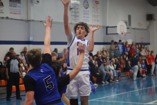 Broncos battle, fall short against LCA