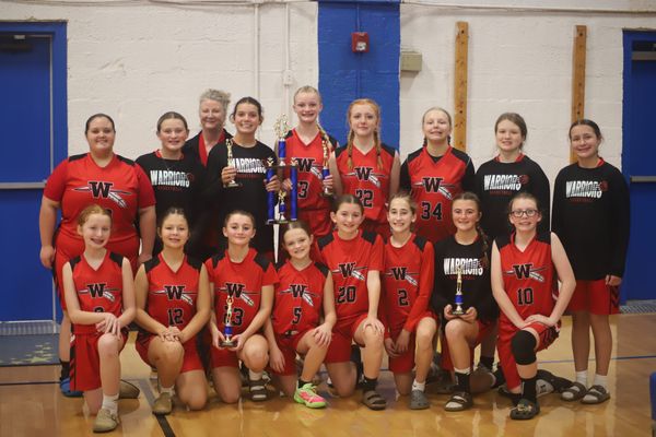 Centertown claims title