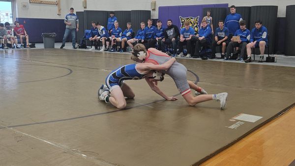 Pioneers place third in Slamfest