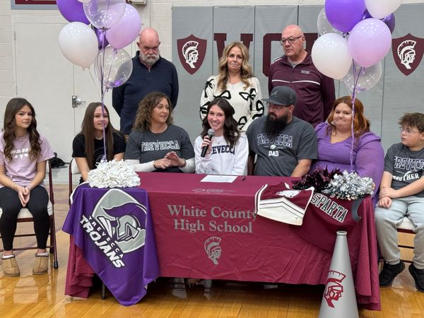 Young to fly in Nashville