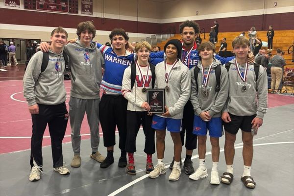 Warren County sails through Admiral Invitational