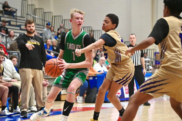 Morrison boys survive OT, Centertown eyes county sweep