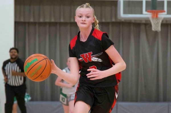 Lady Warriors keep rolling