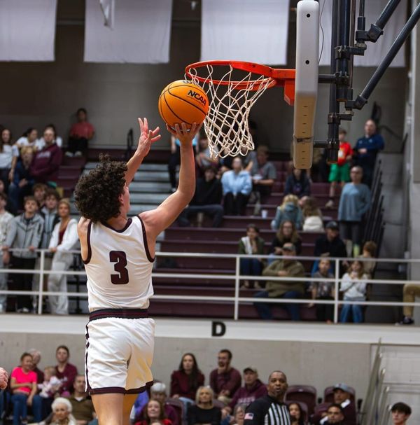 Warriors Advance to District Semi-Finals