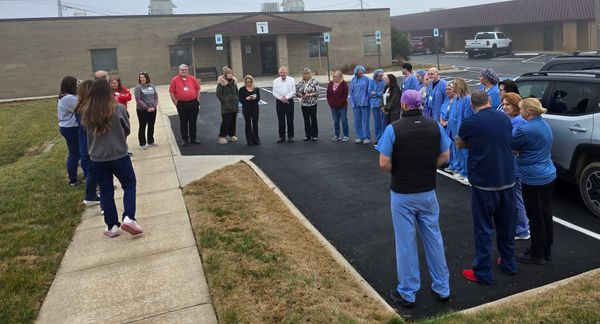 A circle of prayer for the woman who built a hospital family