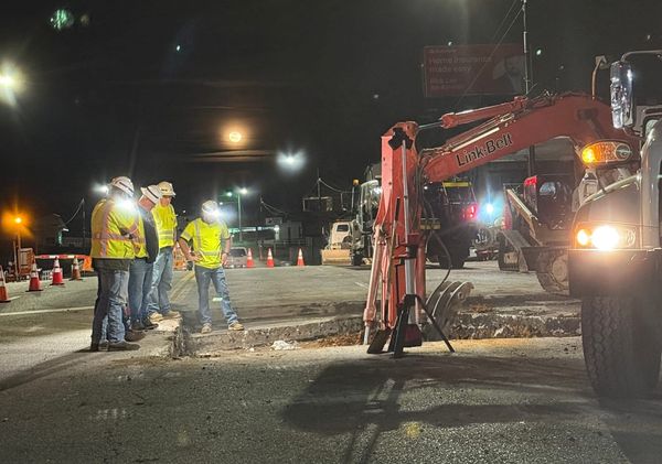 Mayor warns of sinking road on Bockman Way; lane closed for repairs