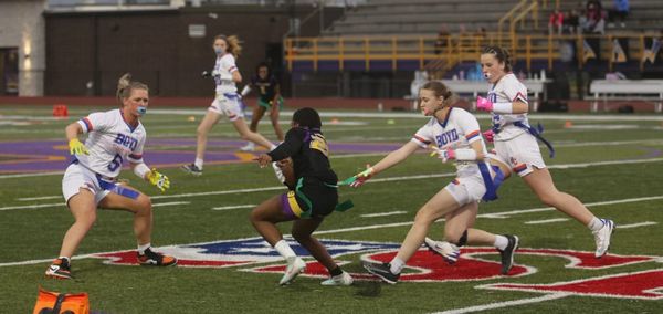 Lady Broncos stay perfect