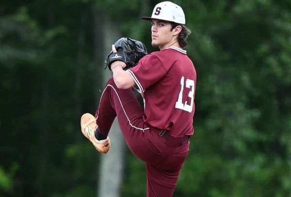 No-hitter + hot bats = Warriors dominate 10-0