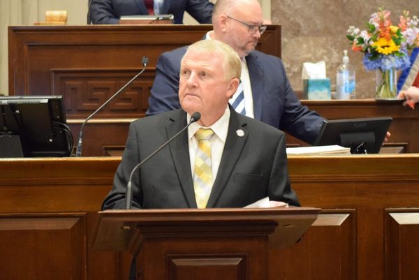 Rep. Paul Sherrell passes bill to protect victims of crime