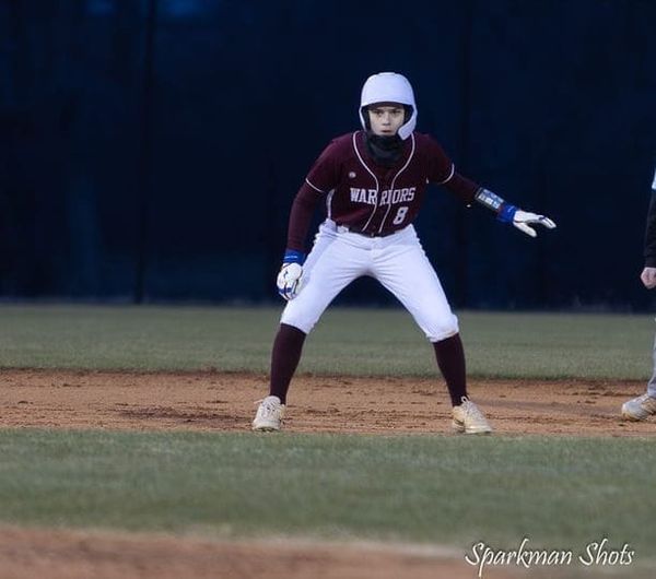 Warriors rally twice, walk it off to beat Stone Memorial 8-7