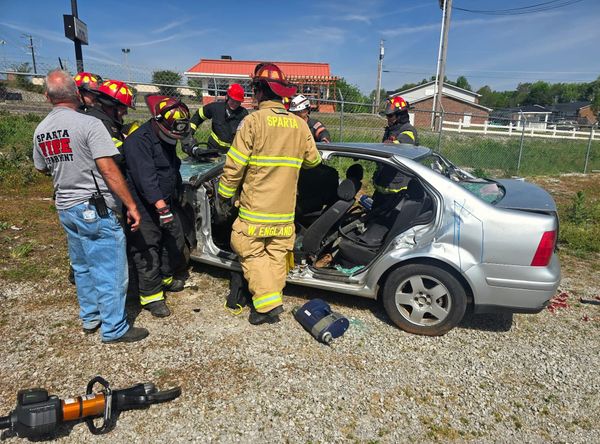 First responders train for high-stakes extrications