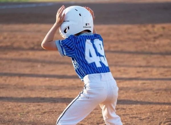 Bats stay hot, games stay tight on Day 3