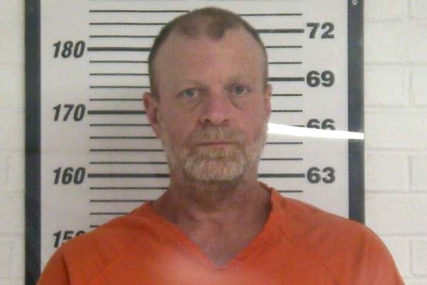 Rutledge accused of repeated registry violations