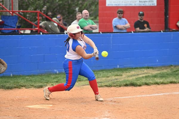 WCMS Lady Pioneers fall late at Algood