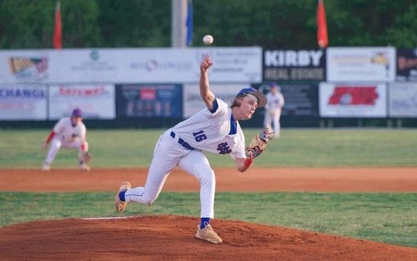 Pioneers whip Wildcats