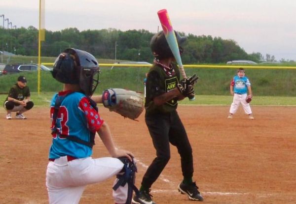 Unbeatens hold firm after busy Friday slate