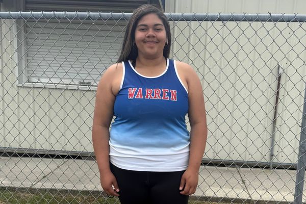 Simpson caps track season with record