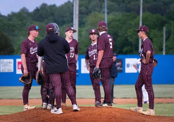 Heartbreak in the End: Warriors Fall 6-5 to Livingston