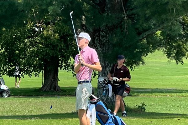 Split squads, solid scores for WCHS golf