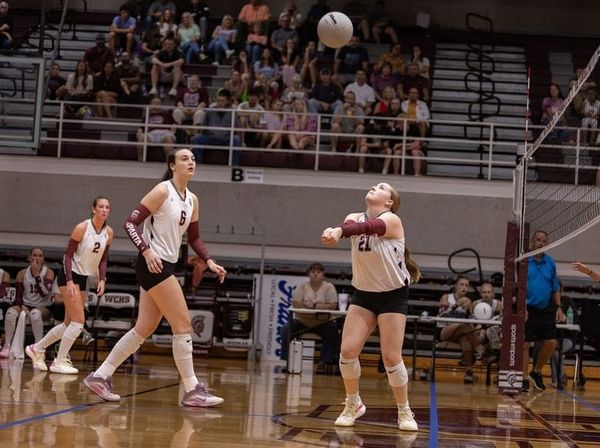 Warriorettes battle Cumberland County in five-set match