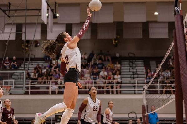 Warriorettes bounce back on Senior Night