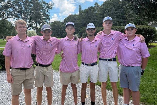 Davis paces Pioneers at Capital Classic