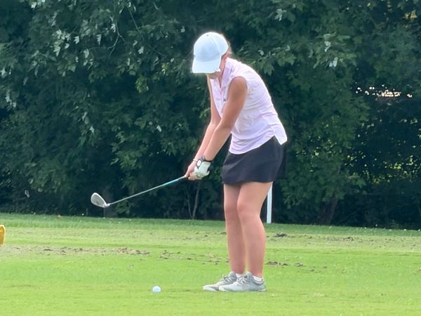 Lady Pioneers take fourth at Early Bird