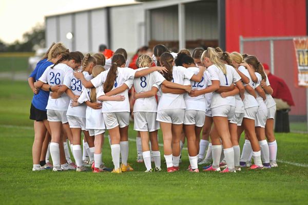 Weather still wild, Lady Pioneers still perfect