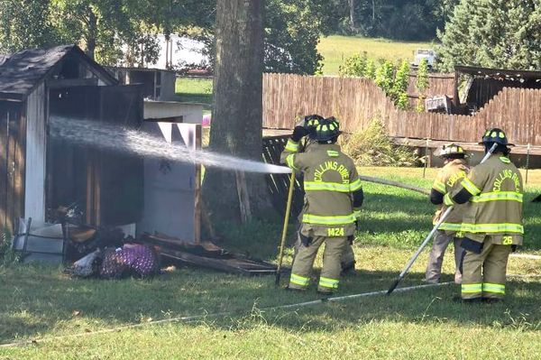 Afternoon blaze claims Beersheba Hwy. barn