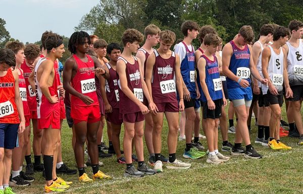 Warriors crack top 10 at Burnett Invitational
