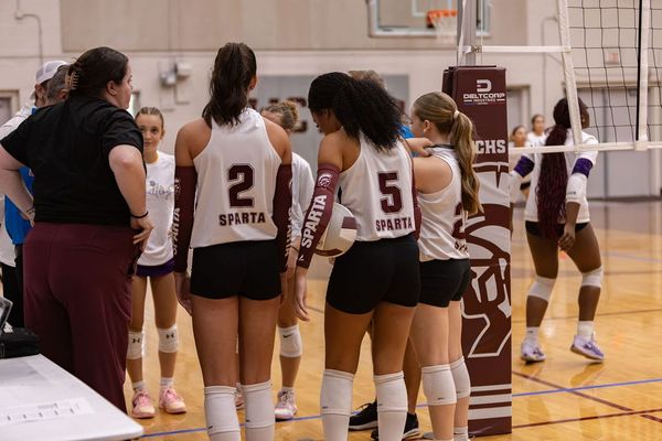 Warriorettes’ season ends in five-set battle