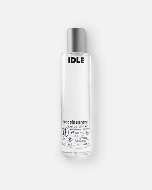 A bottle of Tracelessness eau de parfum by IDLE, a company that specializes in “post-parfum” scents with no real notes. There is a caption that reads “It all returns to nothing” because the 