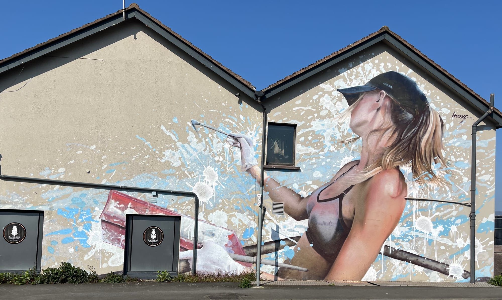 167 - Holywood this week