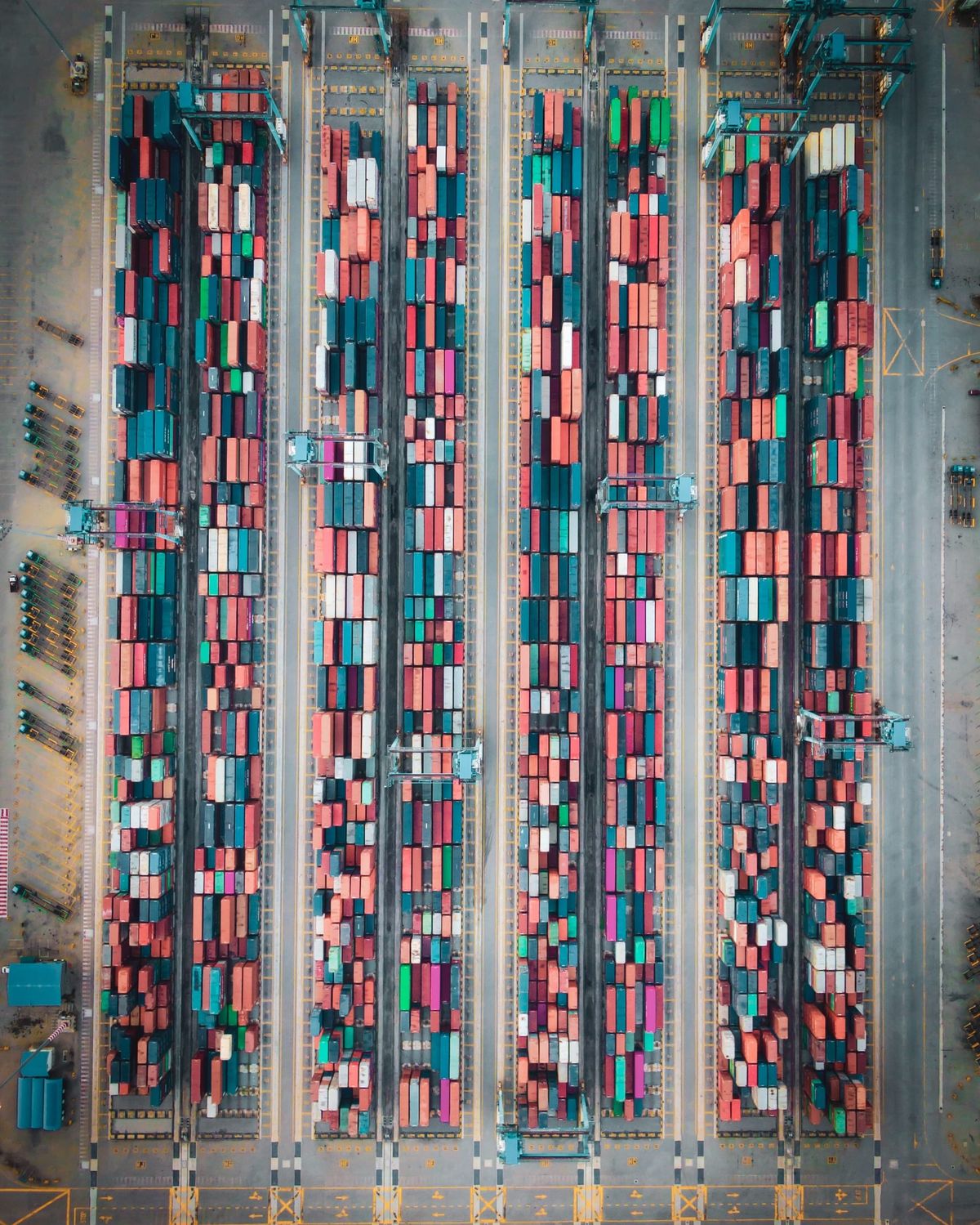 The modern world has finally become too complex for any of us to understand ⊗ The world is a factory farm ⊗ Hyperland and Intermedia