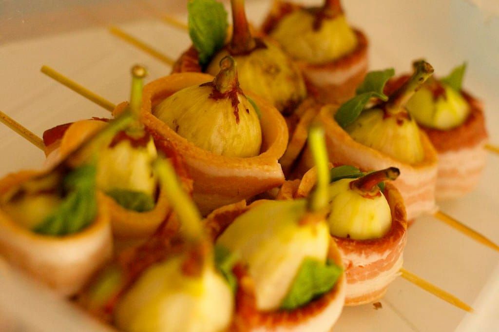 Bacon wrapped figs