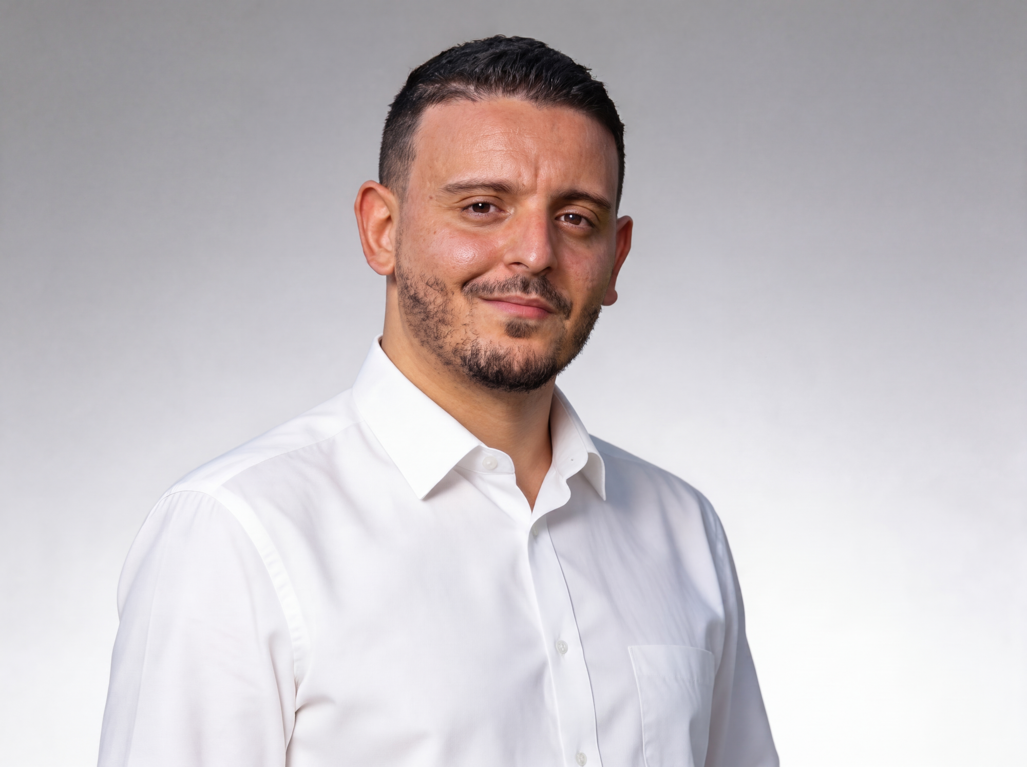 Amer Sakr, Ph.D. — based in Geneva. Physicist by training, Quranic researcher by calling.