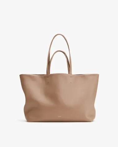 The Sunday Bag Reset: Fifteen Minutes That Fix Monday