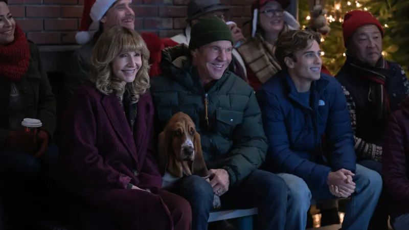 Official Netflix production still from A Dog's Perfect Christmas (Fezziwig Studios / Netflix)
