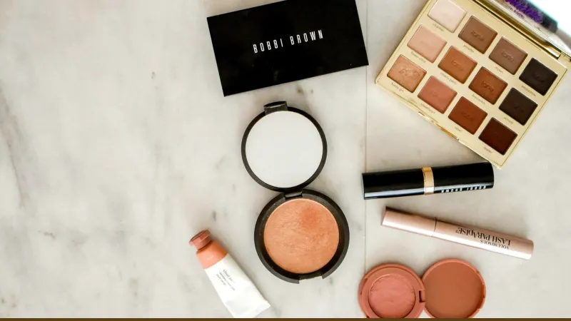 Soft beauty vanity — winter wellness without a new personality