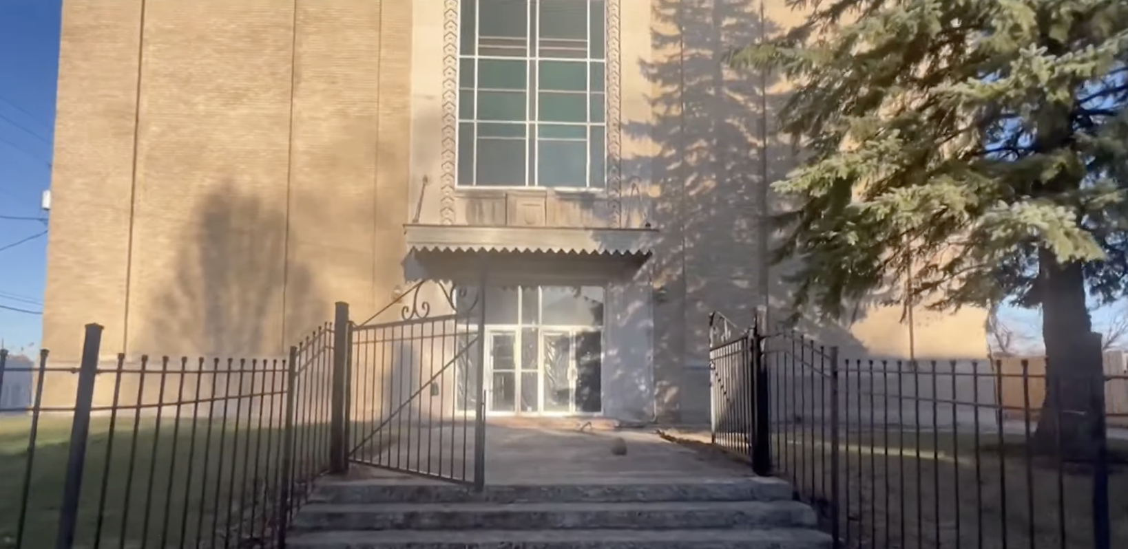 Five ‘Wannabe Rappers’ Arrested for Breaking Into Historic Synagogue to Shoot Music Video