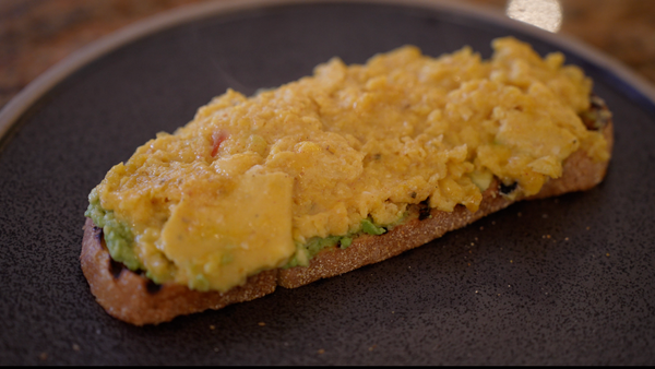 Weekly R&R #002: Soft Scrambled Eggs on Avocado Toast