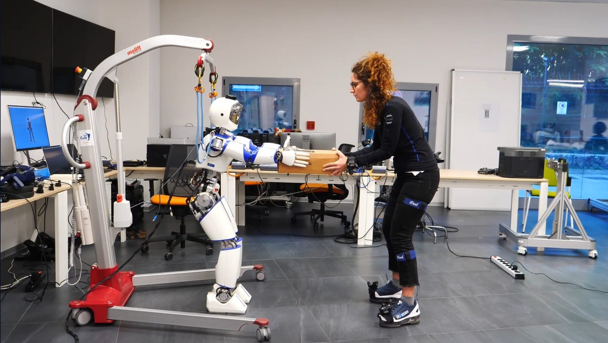 A humanoid rebuilt to save its human partner's back