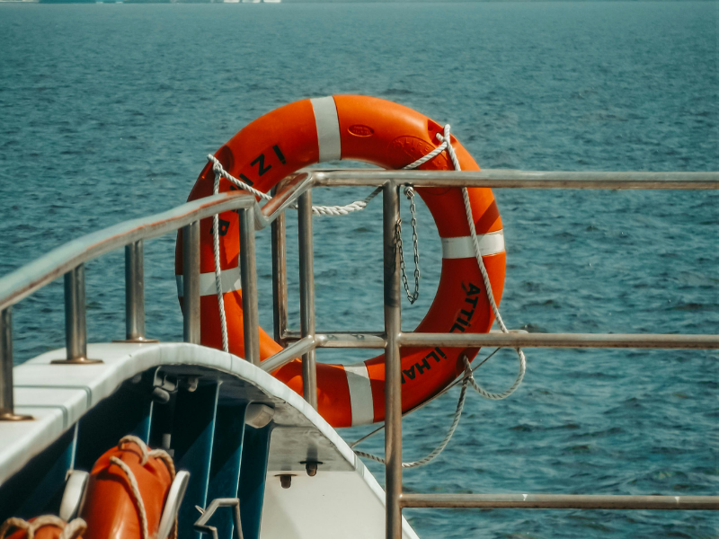 Staying Safe While Traveling Solo
