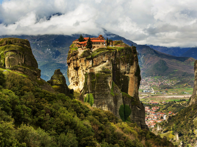 Where to travel in Greece