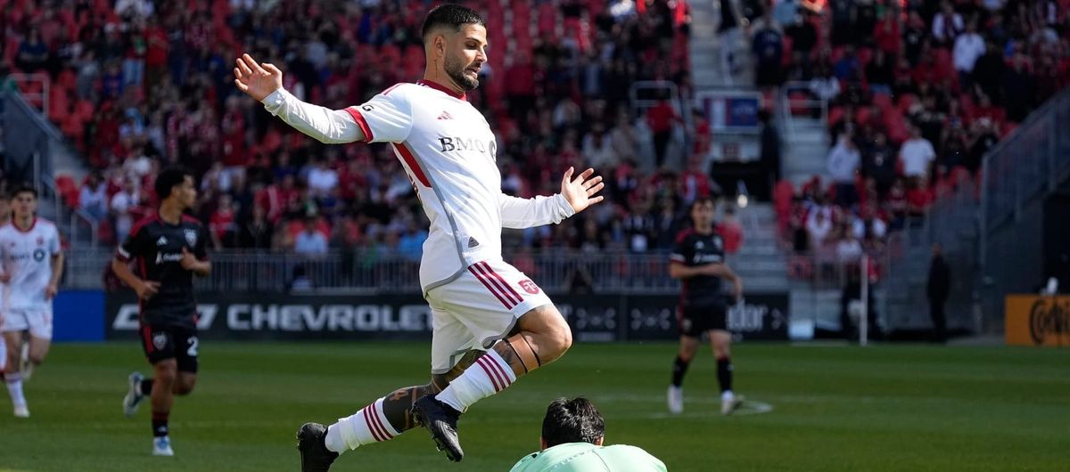Toronto FC rebounds with shutout win over D.C. United