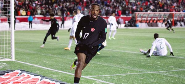 Canada puts deep freeze on Mexico in World Cup qualifying