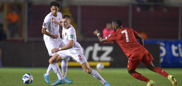 Canada blanked by Panama in World Cup qualifying finale